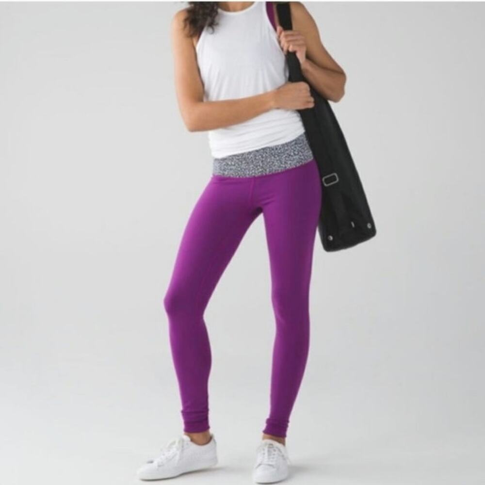 LULULEMON Wunder Reversible Leggings Black Regal Plum Miss Mosaic Black Size 6 - Picture 6 of 11